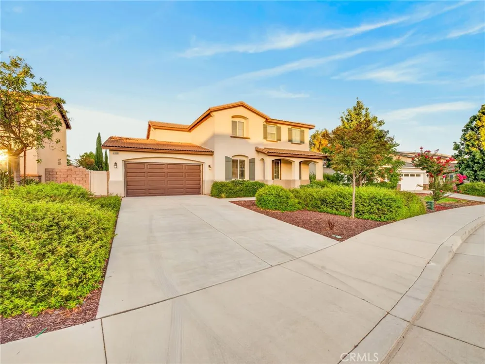 34946 Manu Winchester, CA 92596