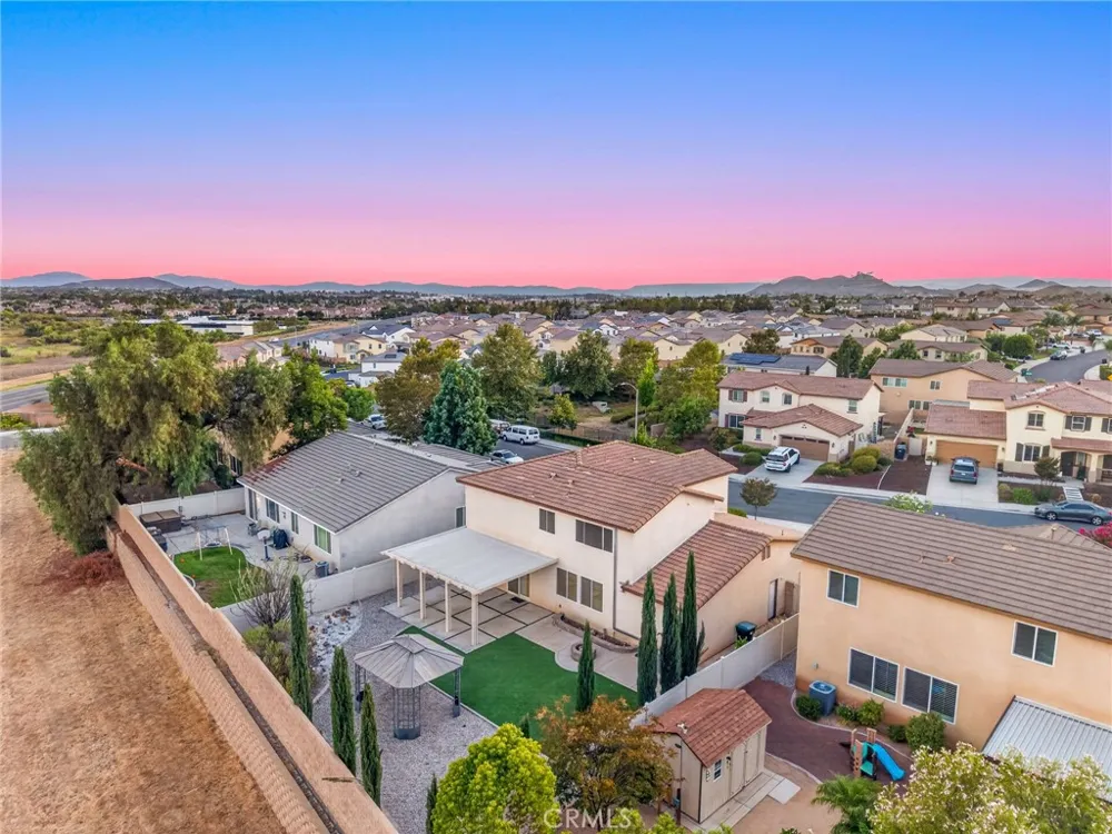 34946 Manu Winchester, CA 92596