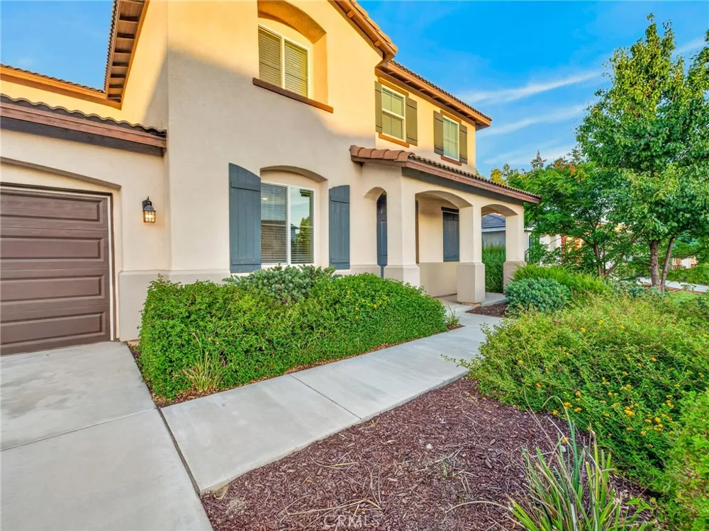 34946 Manu Winchester, CA 92596