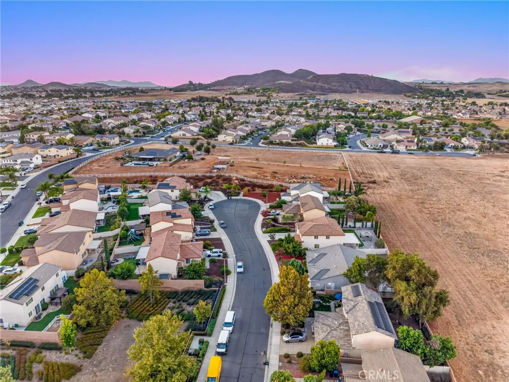 34946 Manu Winchester, CA 92596