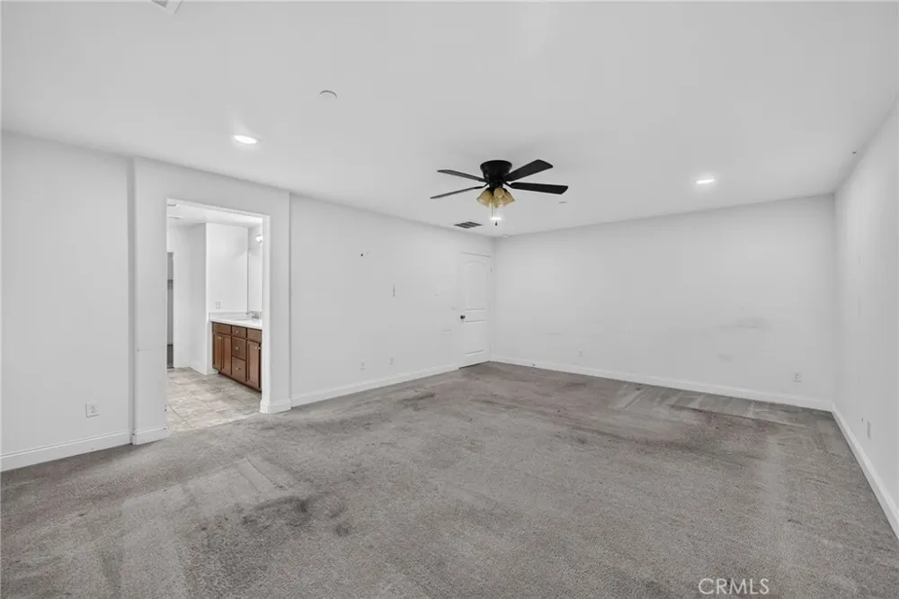 34946 Manu Winchester, CA 92596