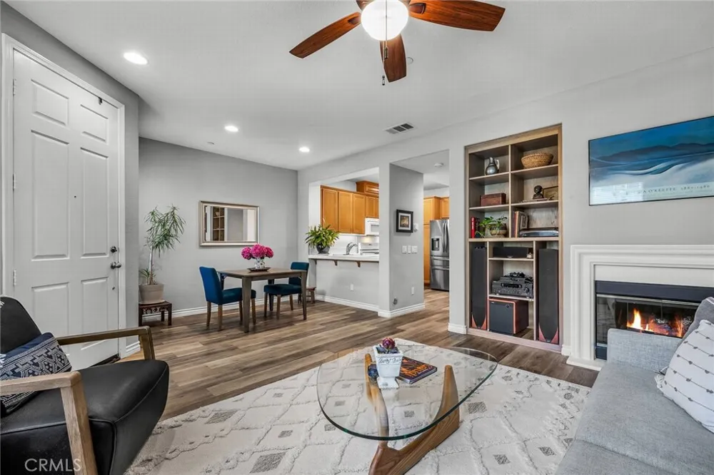 154 Via Katrina Newbury Park, CA 91320