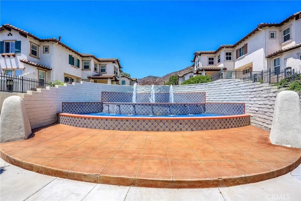 154 Via Katrina Newbury Park, CA 91320