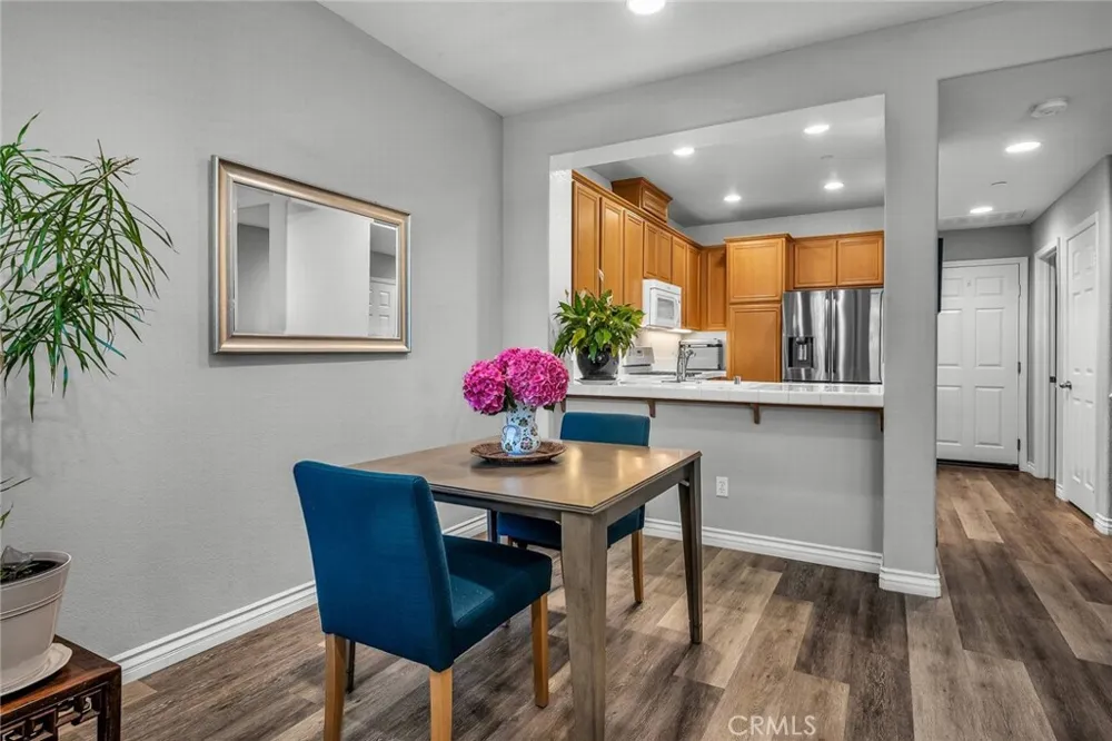 154 Via Katrina Newbury Park, CA 91320