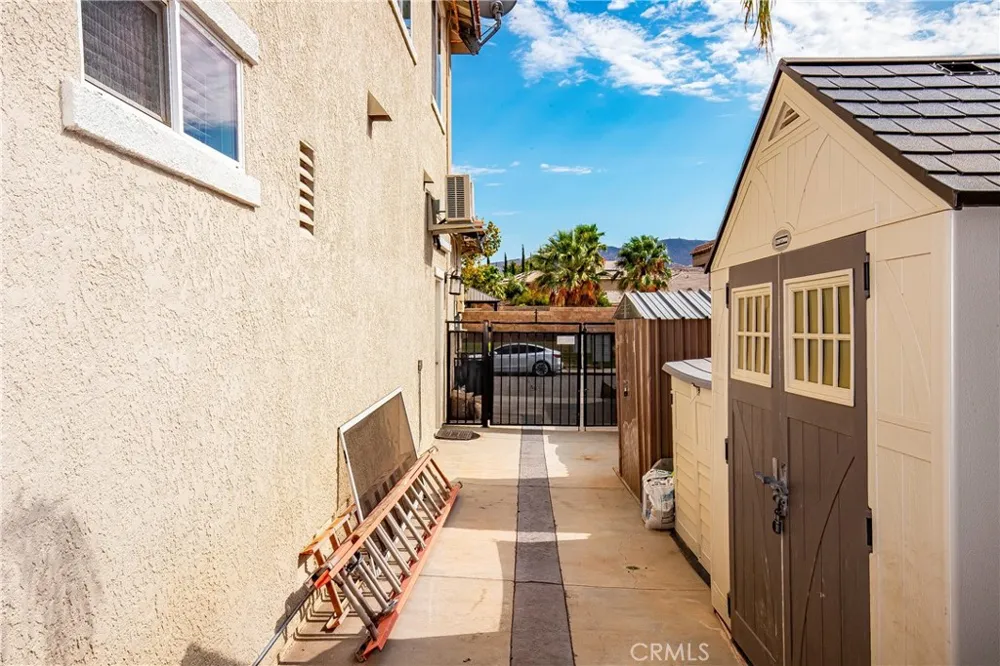 3327 Club Rancho Drive Palmdale, CA 93551