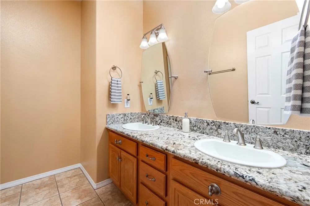 3327 Club Rancho Drive Palmdale, CA 93551