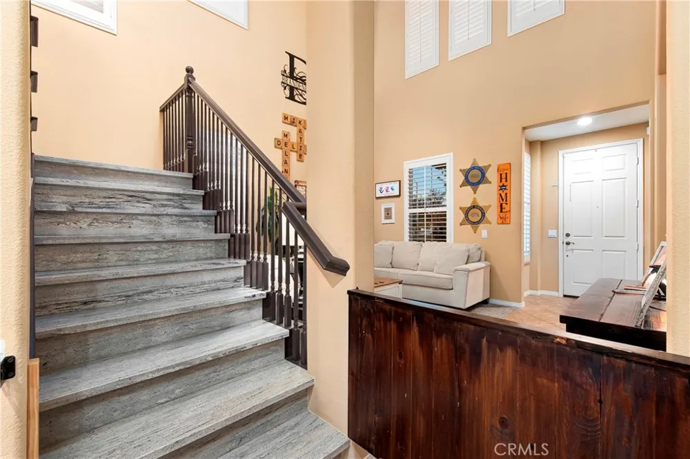 3327 Club Rancho Drive Palmdale, CA 93551