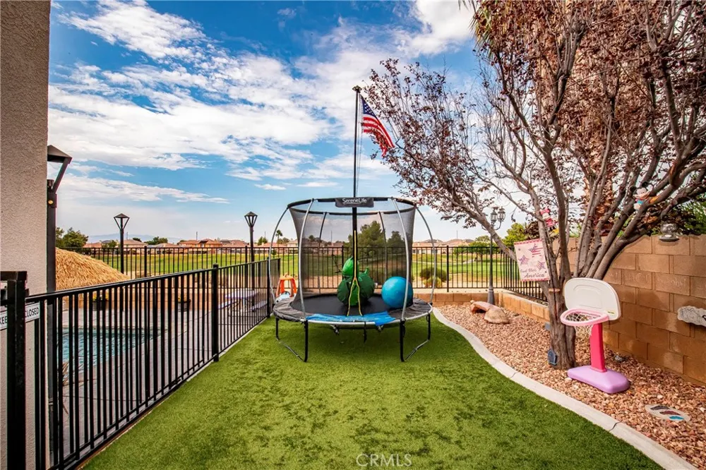 3327 Club Rancho Drive Palmdale, CA 93551