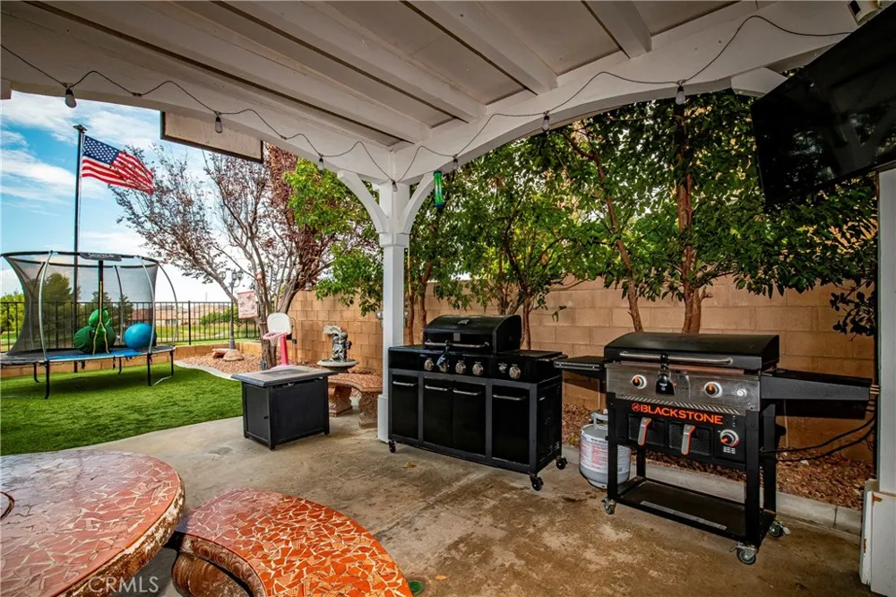 3327 Club Rancho Drive Palmdale, CA 93551