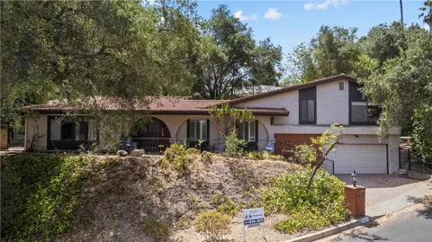 4444 Rochelle Place