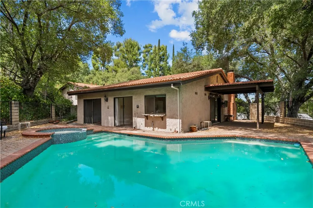 4444 Rochelle Place Encino, CA 91316