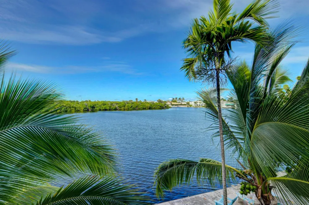 6520 Ocean Boulevard Ocean Ridge, FL 33435