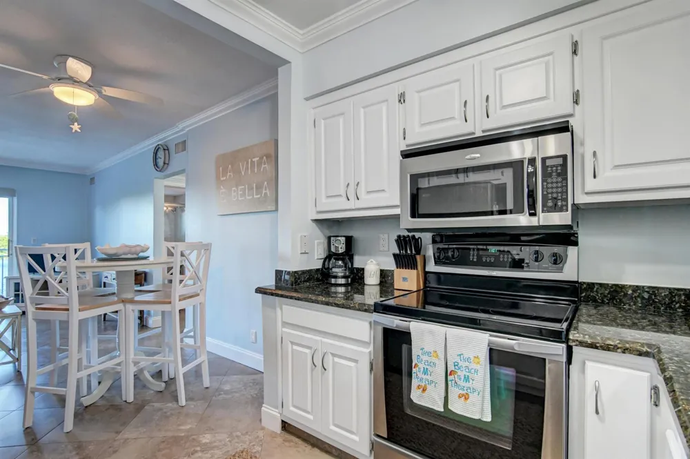 6520 Ocean Boulevard Ocean Ridge, FL 33435