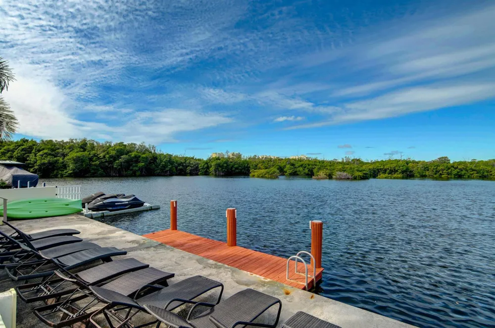 6520 Ocean Boulevard Ocean Ridge, FL 33435