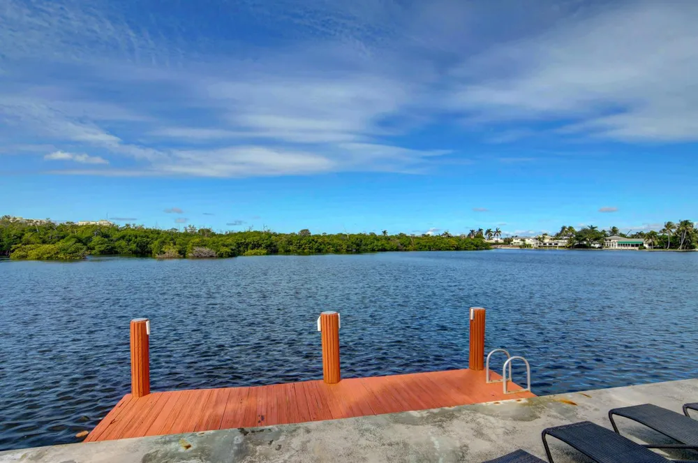 6520 Ocean Boulevard Ocean Ridge, FL 33435