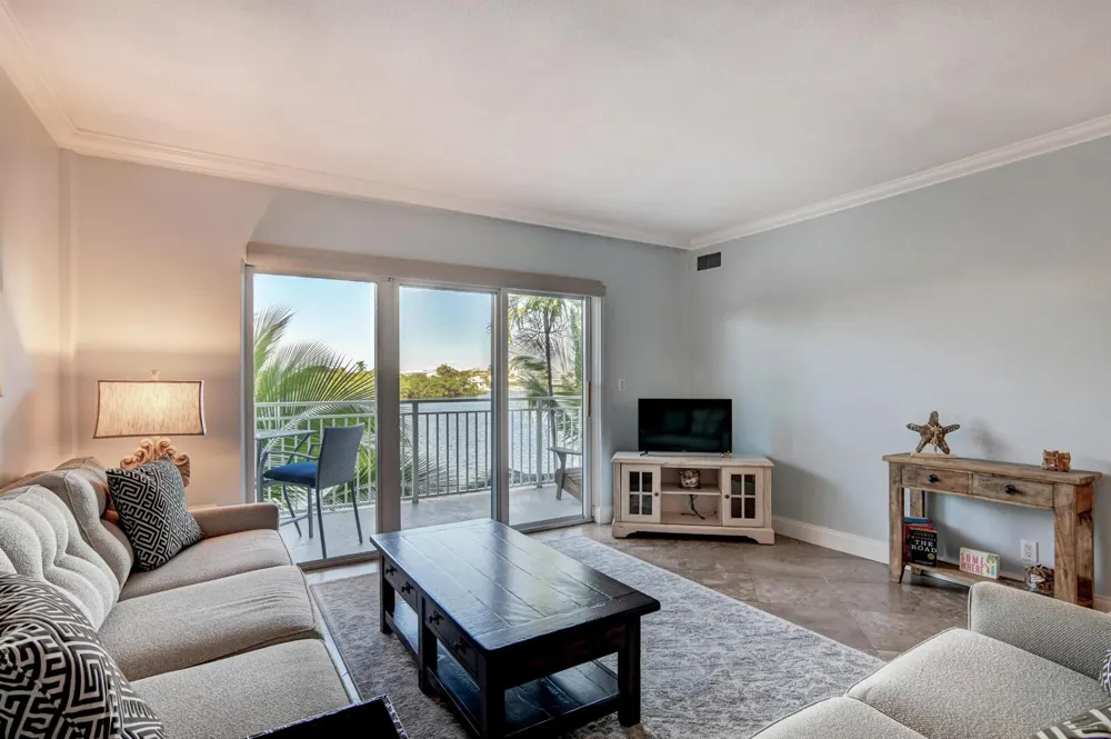 6520 Ocean Boulevard Ocean Ridge, FL 33435