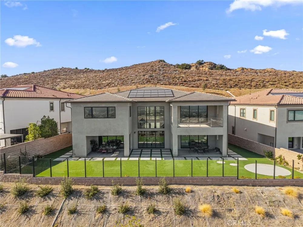 20244 W Albion Way Porter Ranch, CA 91326