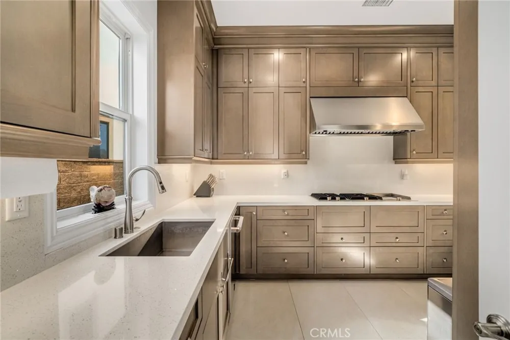 20244 W Albion Way Porter Ranch, CA 91326