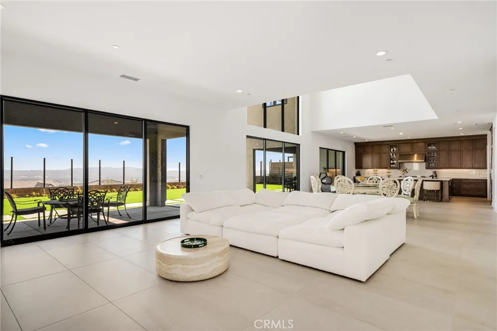 20244 W Albion Way Porter Ranch, CA 91326