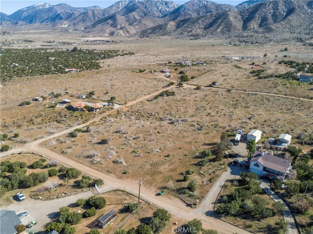 118 Ste Littlerock, CA 93543