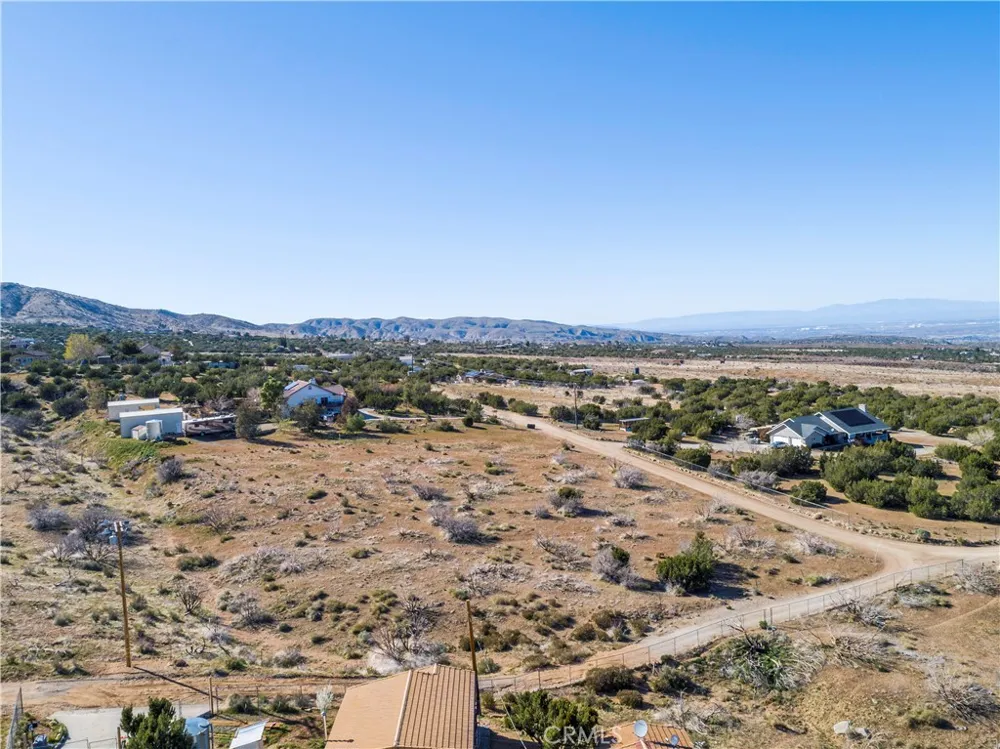 118 Ste Littlerock, CA 93543