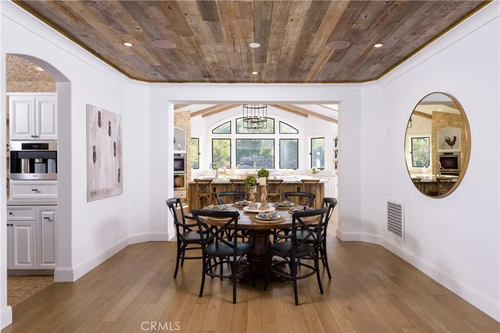 23726 LONG VALLEY Hidden Hills, CA 91302