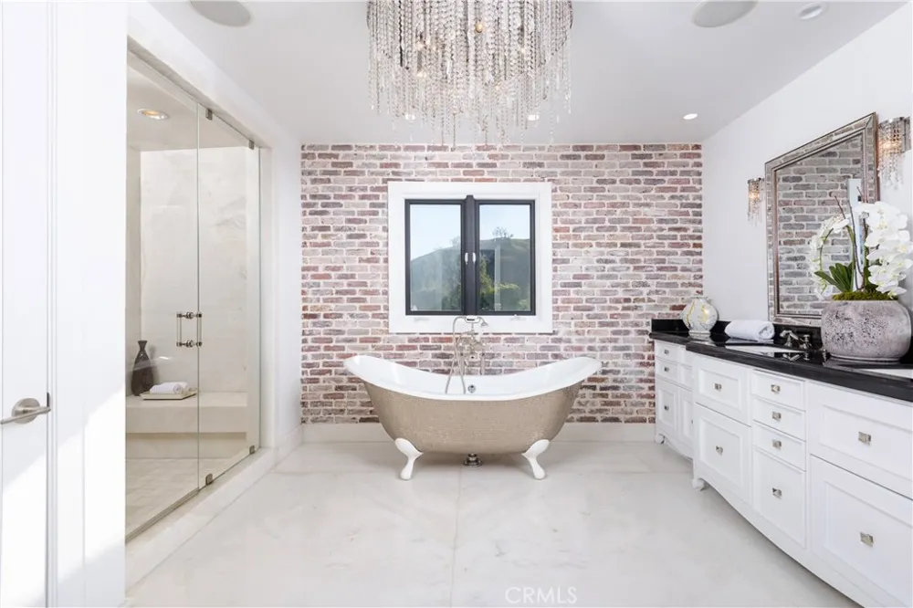 23726 LONG VALLEY Hidden Hills, CA 91302