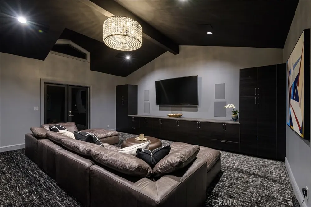 23726 LONG VALLEY Hidden Hills, CA 91302