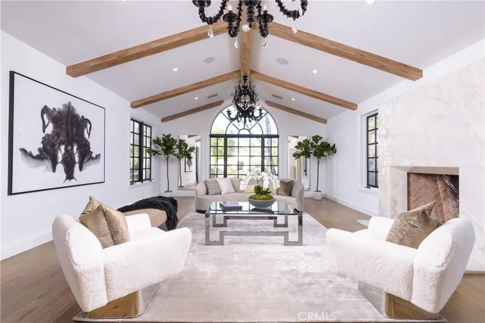 23726 LONG VALLEY Hidden Hills, CA 91302