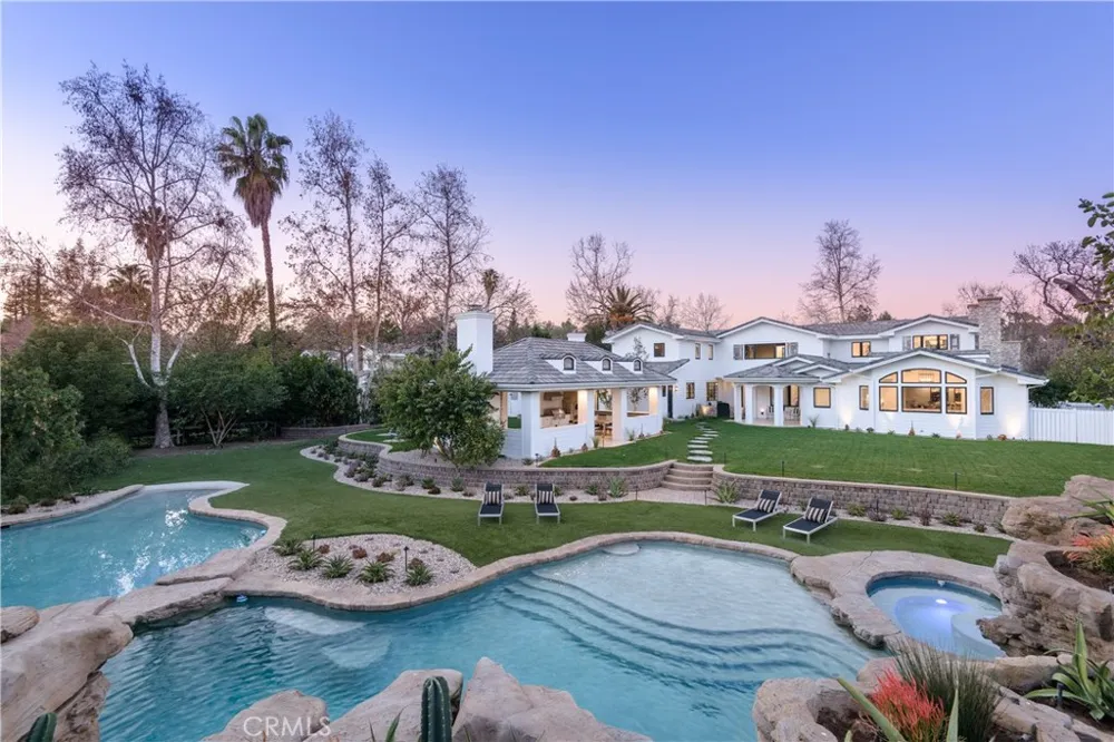 23726 LONG VALLEY Hidden Hills, CA 91302