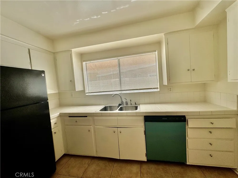 1331 Berkeley Street #3 Santa Monica, CA 90404