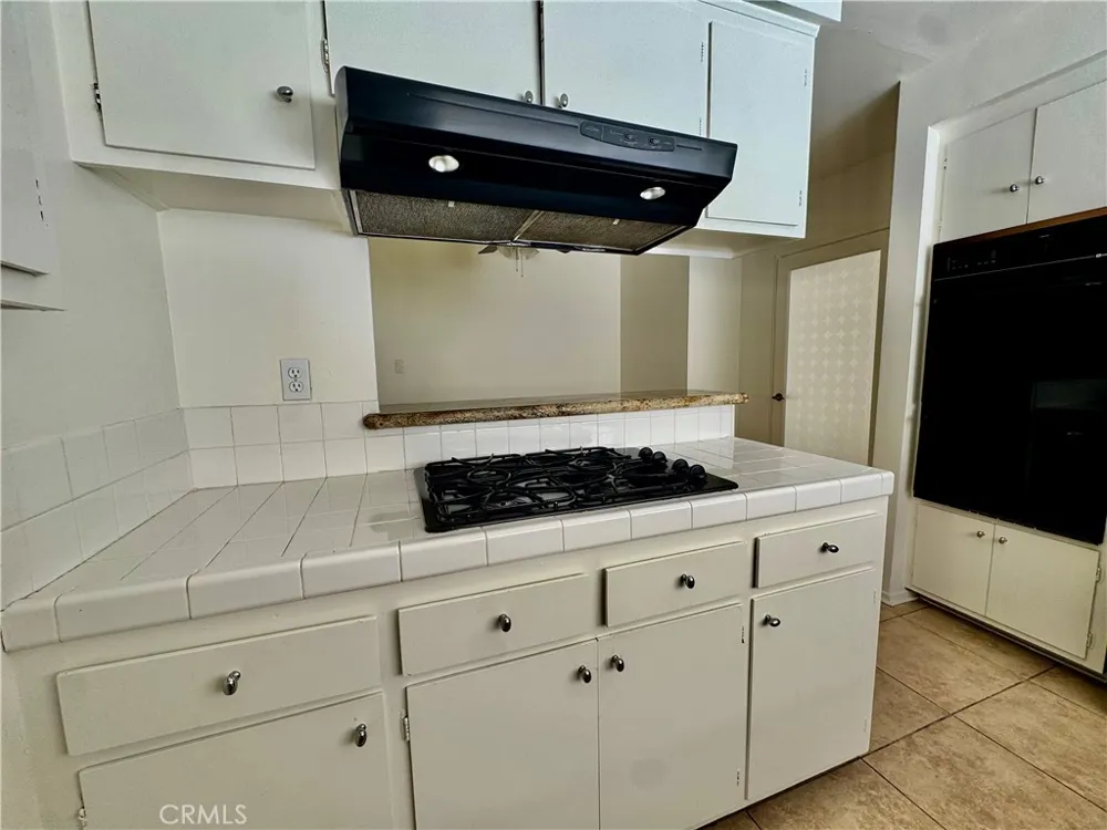 1331 Berkeley Street #3 Santa Monica, CA 90404