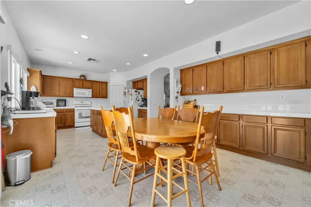 43722 Sawgrass Lancaster, CA 93536