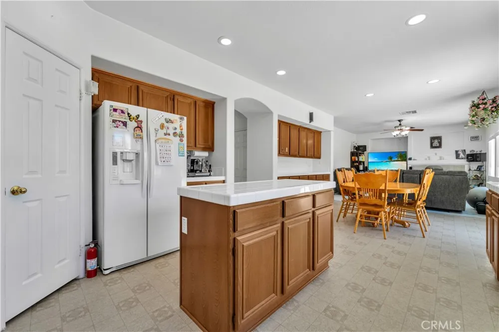 43722 Sawgrass Lancaster, CA 93536