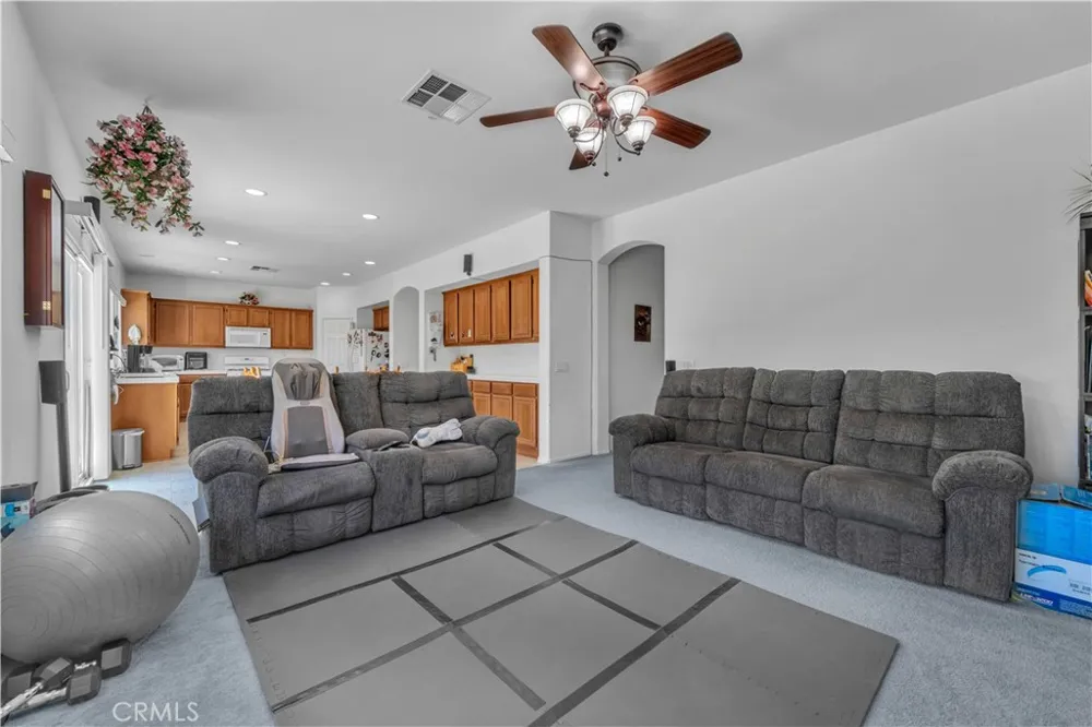 43722 Sawgrass Lancaster, CA 93536