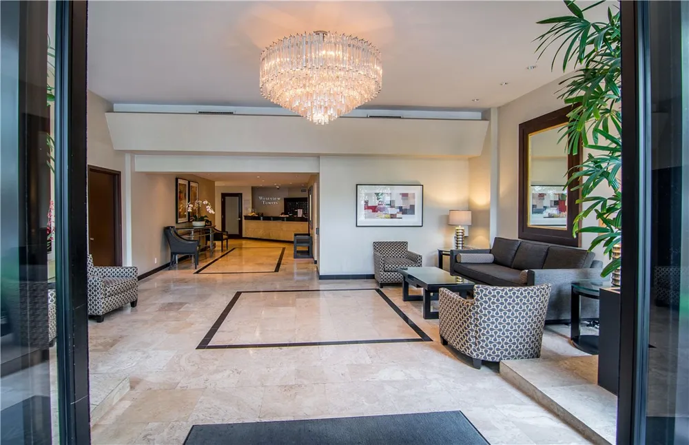 1155 La Cienega Boulevard #711 West Hollywood, CA 90069