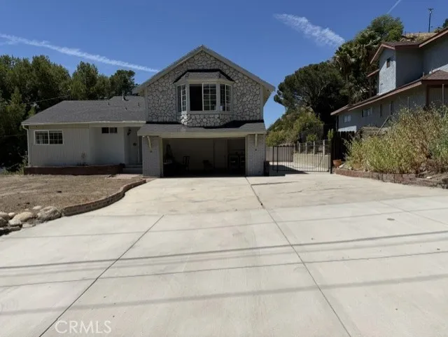 10459 Haines Canyon Avenue Tujunga, CA 91042