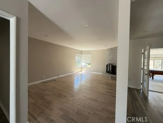 10459 Haines Canyon Avenue Tujunga, CA 91042