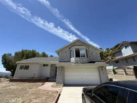 10459 Haines Canyon Avenue