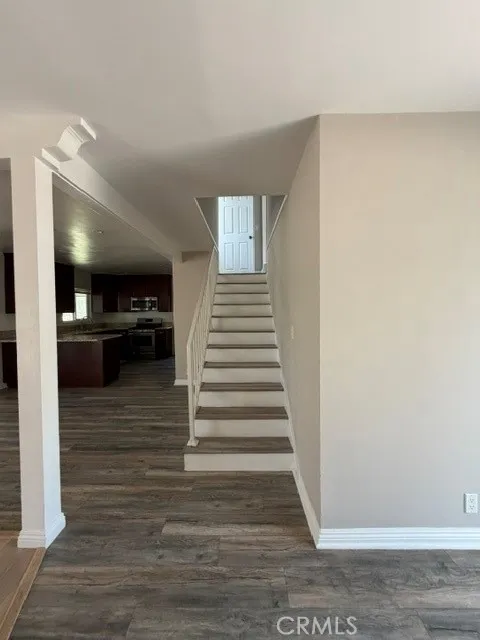 10459 Haines Canyon Avenue Tujunga, CA 91042