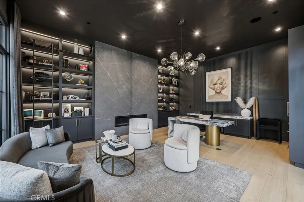5241 Twin Oaks Hidden Hills, CA 91302
