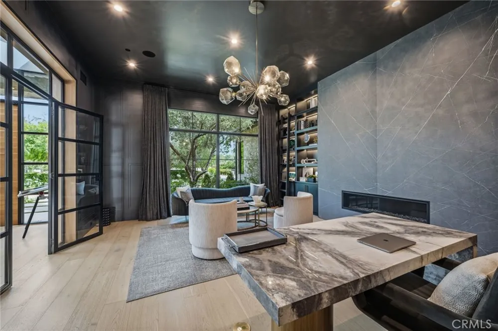 5241 Twin Oaks Hidden Hills, CA 91302