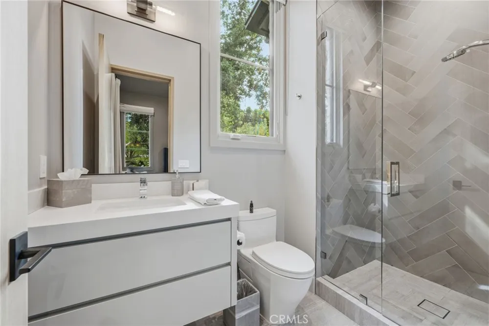 5241 Twin Oaks Hidden Hills, CA 91302