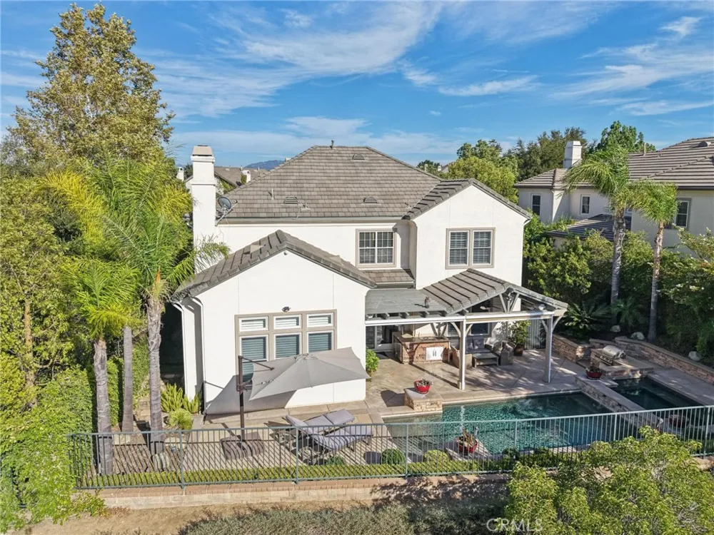 26855 Pine Cliff Place Valencia, CA 91381