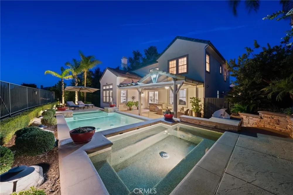 26855 Pine Cliff Place Valencia, CA 91381