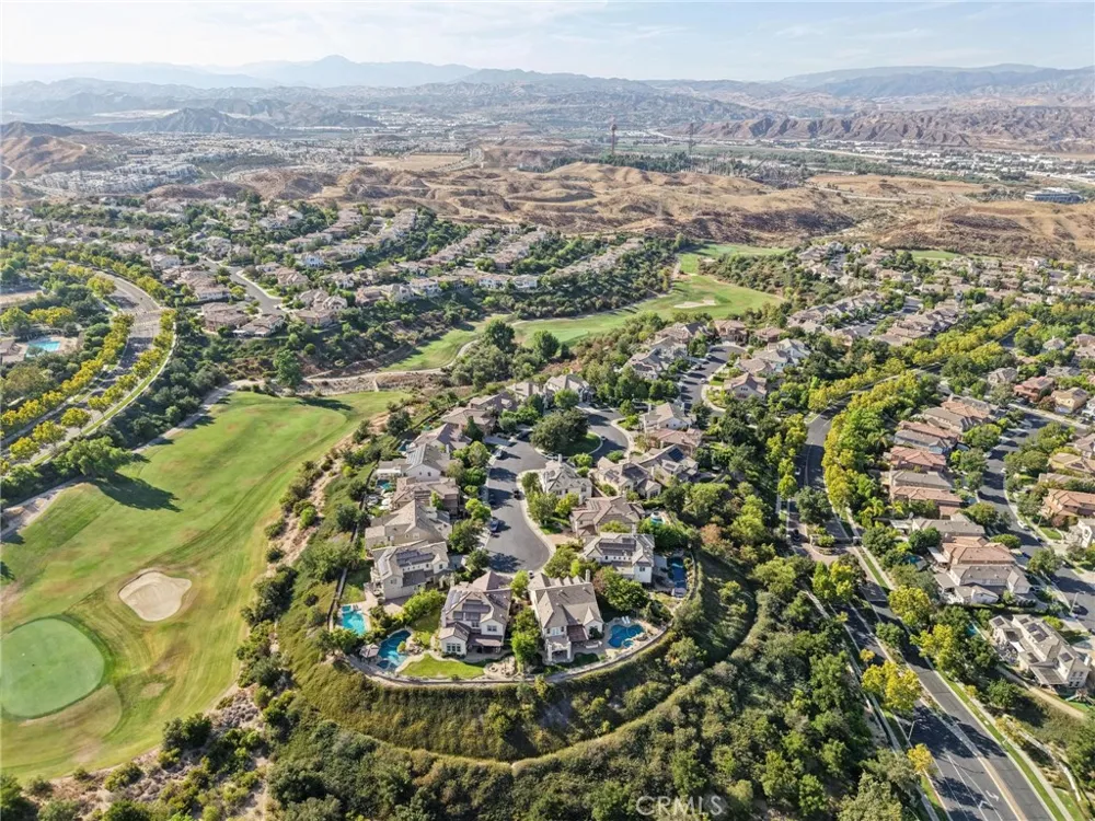 26855 Pine Cliff Place Valencia, CA 91381