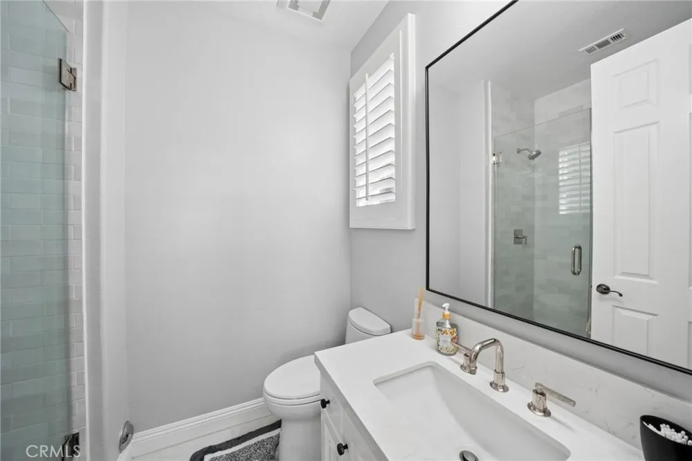 26855 Pine Cliff Place Valencia, CA 91381