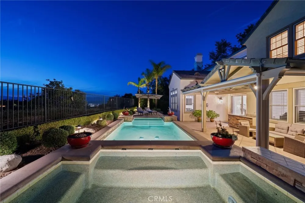 26855 Pine Cliff Place Valencia, CA 91381