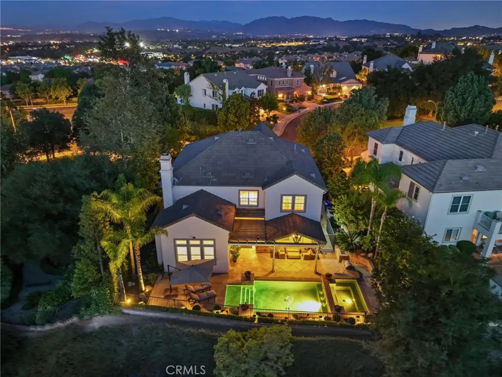 26855 Pine Cliff Place Valencia, CA 91381