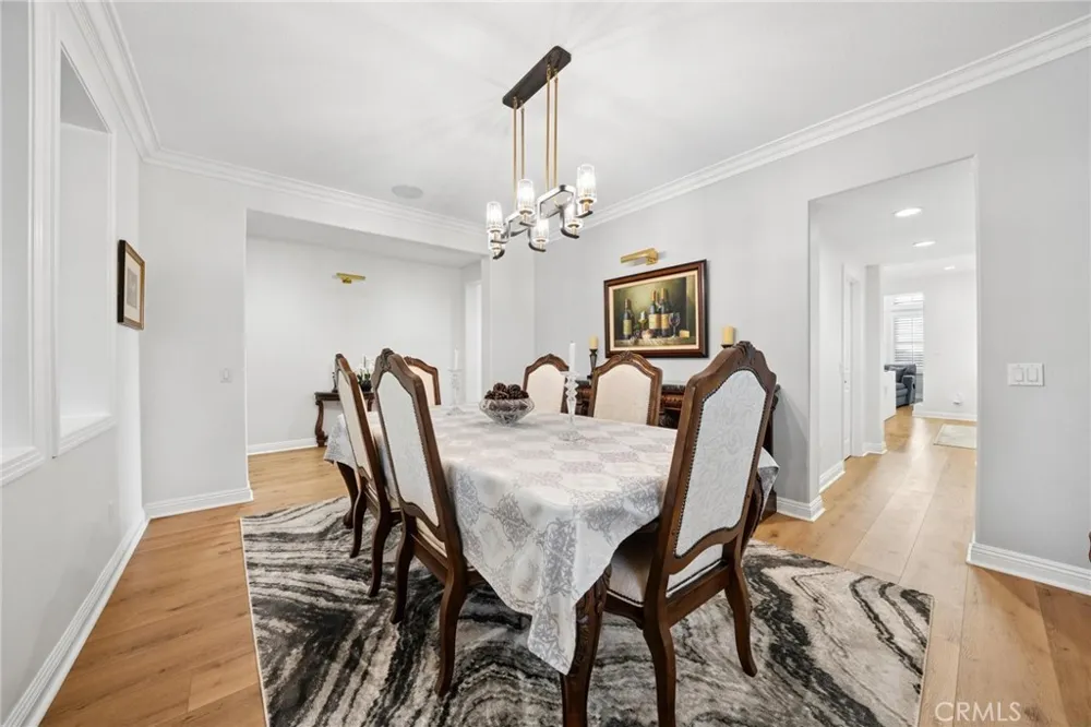 26855 Pine Cliff Place Valencia, CA 91381